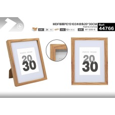 MDF相框PE15103木纹色20*30cm MDF相框PE15103木纹色20*30cm